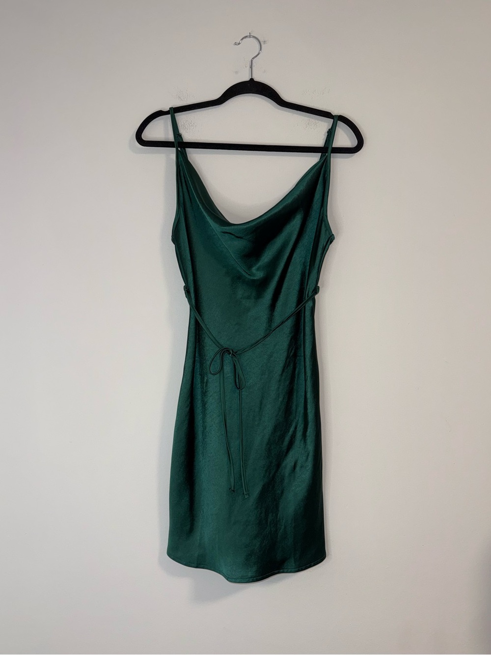 Motel Paiva Forest Green Satin Mini Slip Dress Cowl Neck Tie Waist Sz M